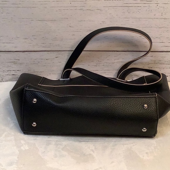 Black Shoulder Tote - Paley Lorraine - Picture 3 of 5